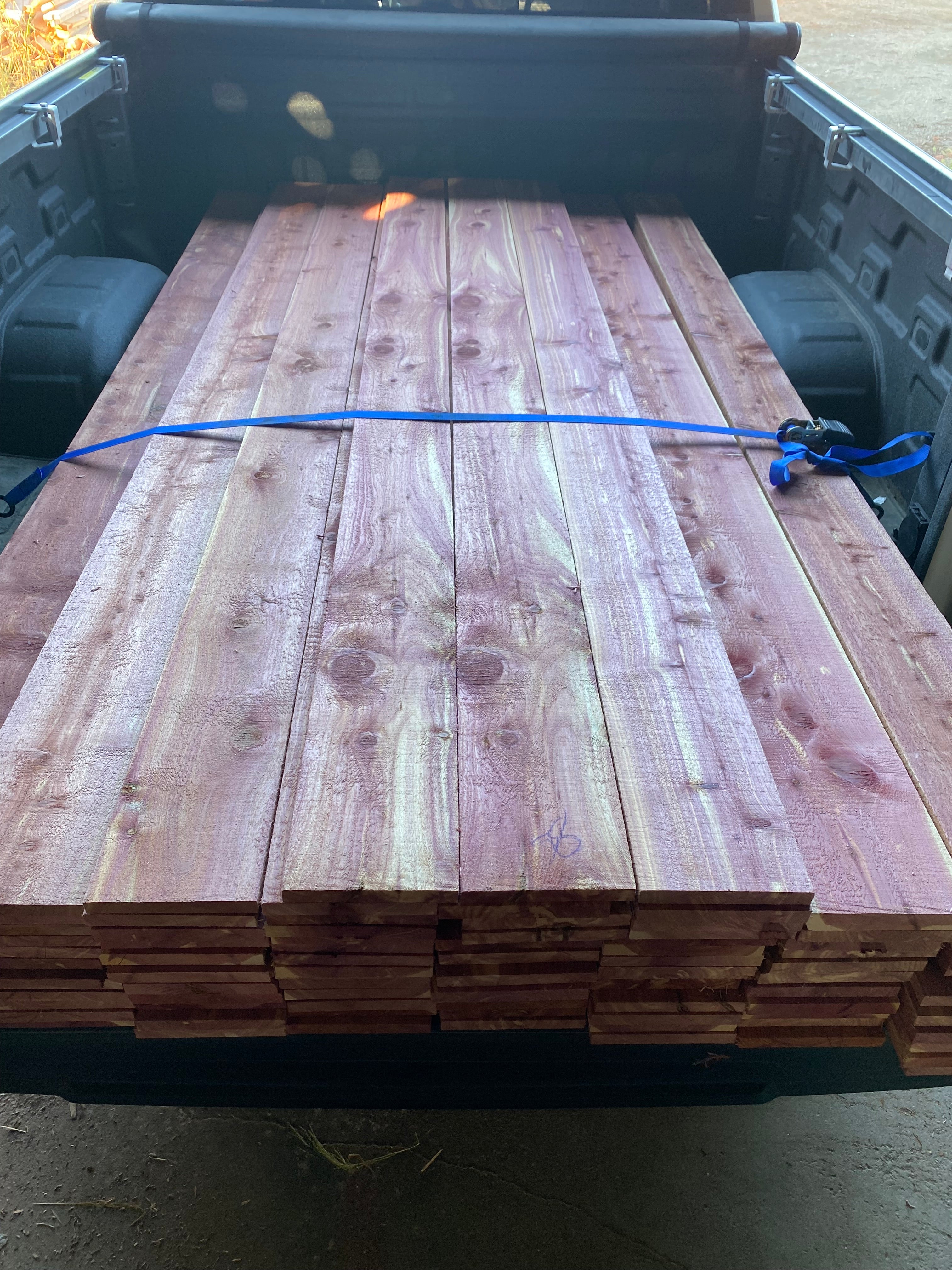 3/4”x6”x8’ Cedar Lumber C.R. SPENCE & CO. Nebraska Eastern Red Cedar